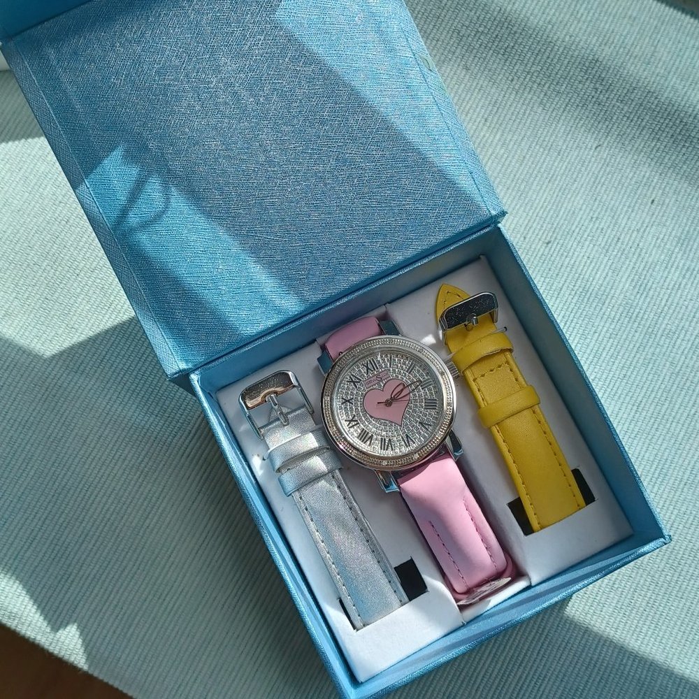 New techno Swiss Steel  & 0.12 CT Diamond watch with 3 colors leather strap